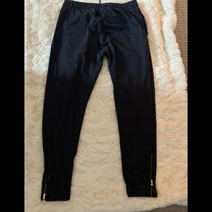 Zyia Everyday Zipper Jogger